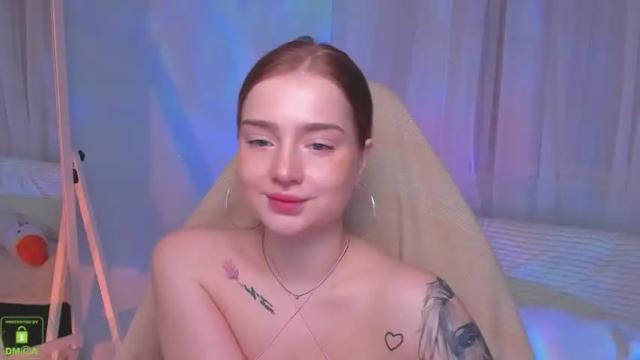 Image 6 of yourredsunshine Stream on Chaturbate on 15 months ago