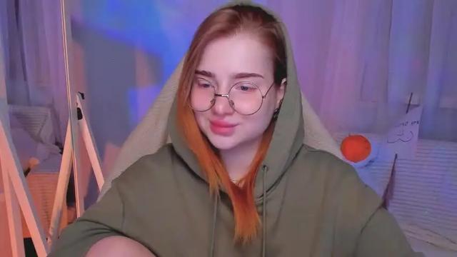 Image 6 of yourredsunshine Stream on Chaturbate on 16 months ago
