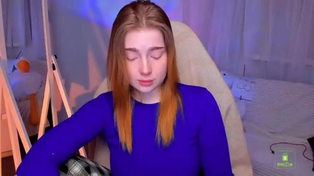 Image 4 of yourredsunshine Stream on Chaturbate on 16 months ago