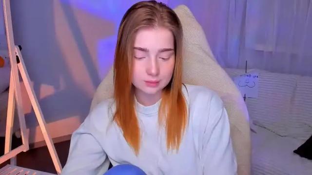 Image 3 of yourredsunshine Stream on Chaturbate on 16 months ago
