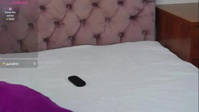 Image 7 of yours_jasmin Stream on Chaturbate on 21 days ago