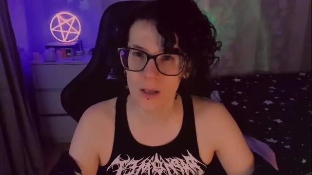 Image 3 of yourscosmic Stream on Chaturbate on 1 month ago