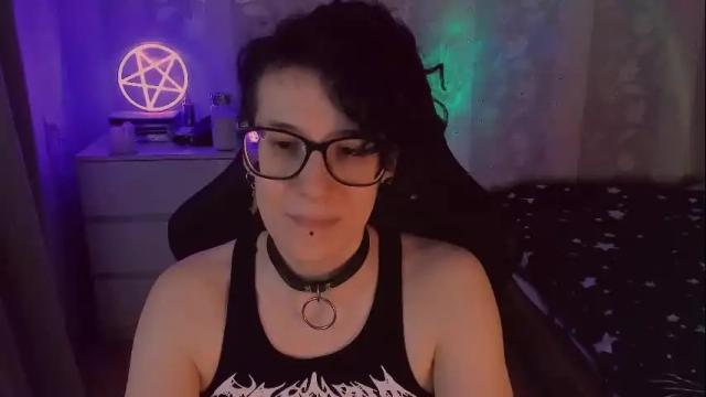 Image 3 of yourscosmic Stream on Chaturbate on 1 month ago