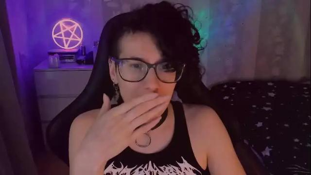 Image 6 of yourscosmic Stream on Chaturbate on 1 month ago