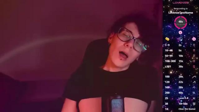 Image 12 of yourscosmic Stream on Chaturbate on 1 month ago
