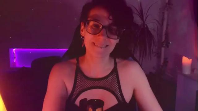 Image 6 of yourscosmic Stream on Chaturbate on 1 month ago