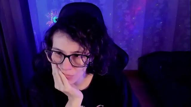 Thumbnail 1, yourscosmic's Stream at Chaturbate, 21 days ago