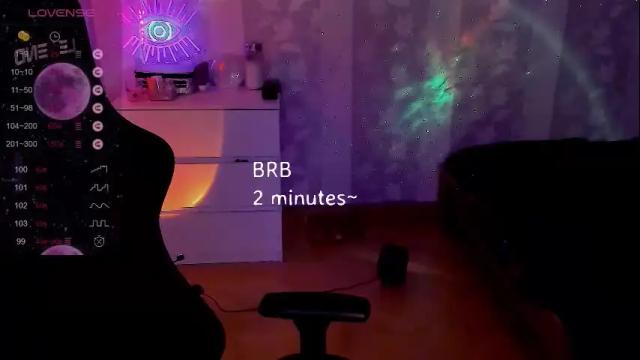 Image 8 of yourscosmic Stream on Chaturbate on 22 days ago