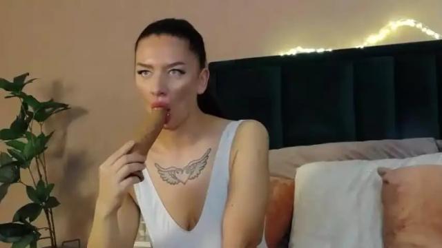 Image 10 of yoursecretana18 Stream on Chaturbate on 19 months ago