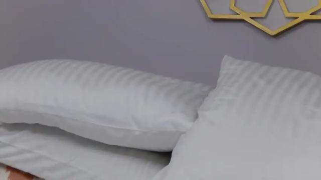 Image 8 of yoursellie Stream on Chaturbate on 15 months ago