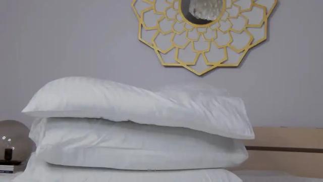 Image 2 of yoursellie Stream on Chaturbate on 15 months ago