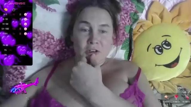 Image 11 of yoursexkroshka Stream on Chaturbate on 12 months ago