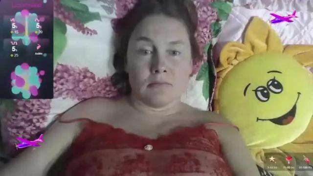 Image 12 of yoursexkroshka Stream on Chaturbate on 14 months ago