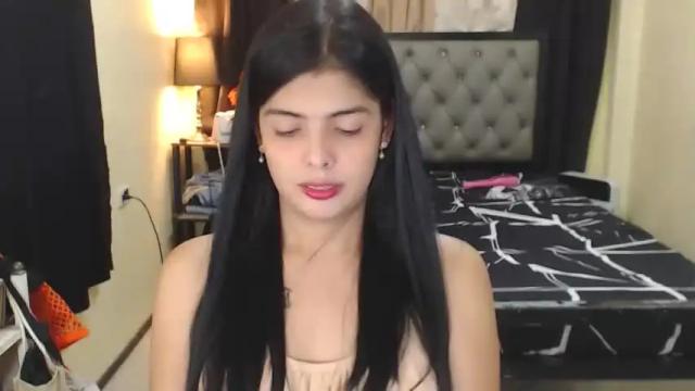 Image 6 of yoursexyisabell Stream on Chaturbate on 19 months ago