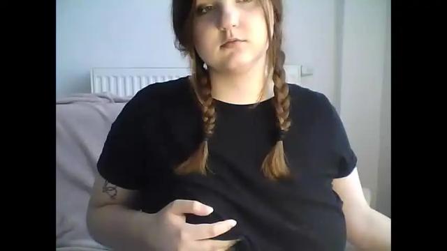 Image 12 of yoursexystepdaughter Stream on Chaturbate on 16 months ago