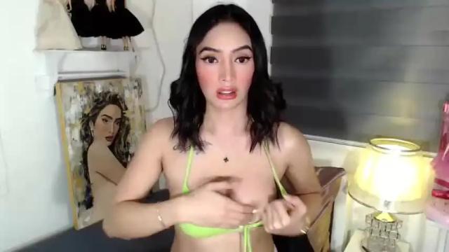 Image 8 of yourslaughtybarbara Stream on Chaturbate on 15 months ago