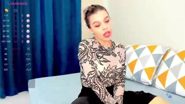Image 10 of yoursoul_mila Stream on Chaturbate on 13 months ago