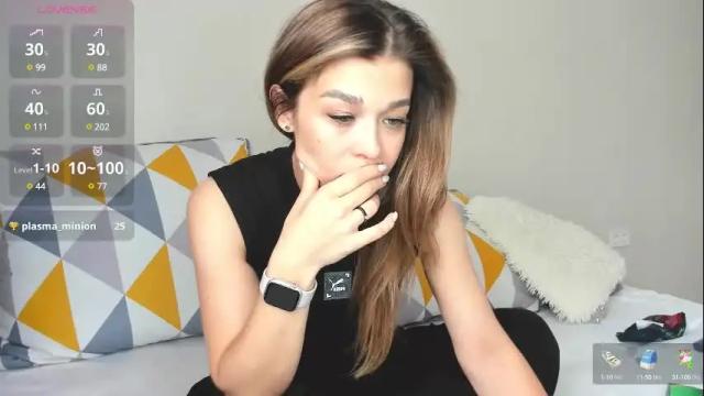 Image 2 of yoursoul_mila Stream on Chaturbate on 1 month ago