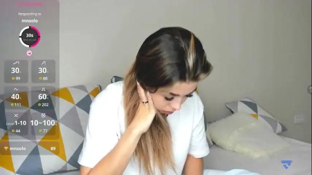 Image 2 of yoursoul_mila Stream on Chaturbate on 1 month ago