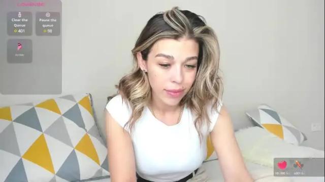 Image 11 of yoursoul_mila Stream on Chaturbate on 1 month ago