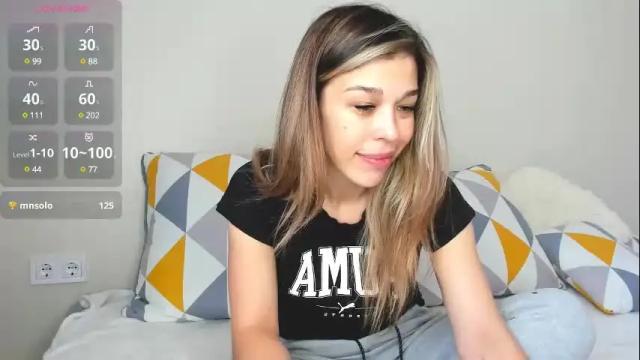 Image 11 of yoursoul_mila Stream on Chaturbate on 21 days ago