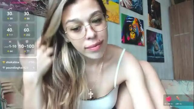 Image 3 of yoursoul_mila Stream on Chaturbate on 20 days ago
