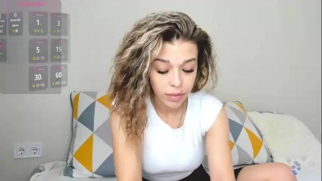 Image 2 of yoursoul_mila Stream on Chaturbate on 18 days ago