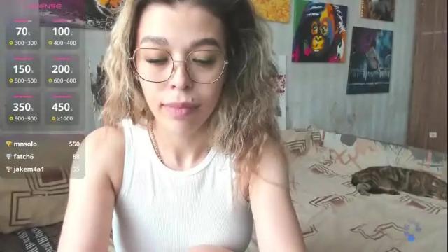 Image 10 of yoursoul_mila Stream on Chaturbate on 17 days ago