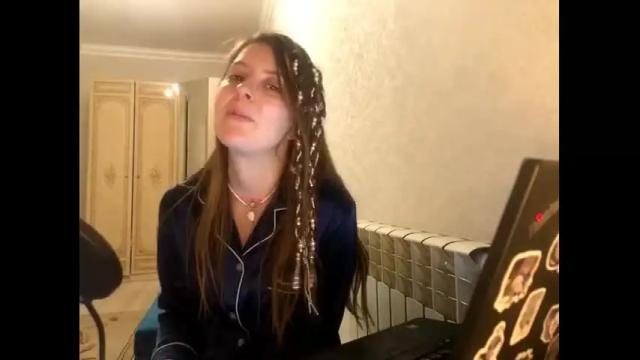 Image 4 of yourstoryteller Stream on Chaturbate on 16 months ago