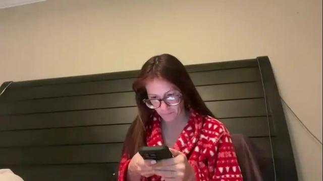 Image 3 of yourstrulylivy Stream on Chaturbate on 1 month ago