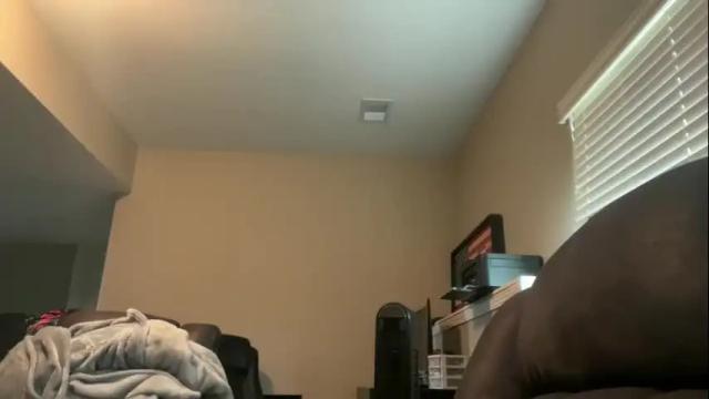 Image 6 of yourstrulylivy Stream on Chaturbate on 1 month ago