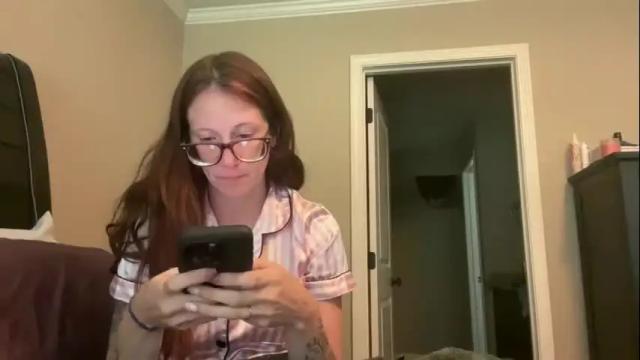 Image 12 of yourstrulylivy Stream on Chaturbate on 27 days ago