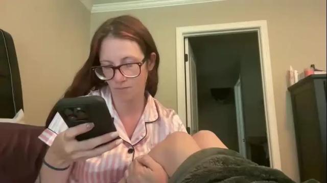 Image 8 of yourstrulylivy Stream on Chaturbate on 27 days ago