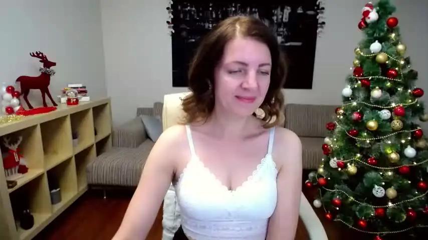 yoursueuniverse Chaturbate