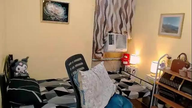 Image 6 of yoursweetangelxxx Stream on Chaturbate on 3 months ago