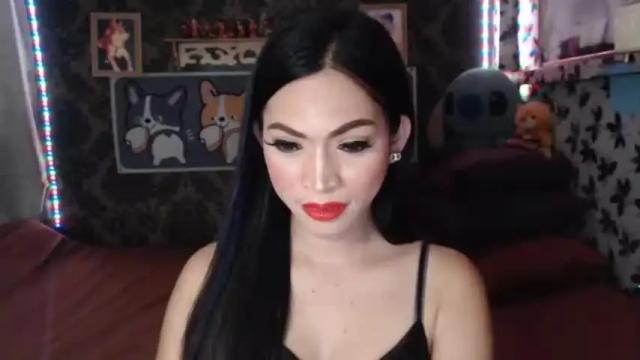 Image 1 of yourtransglams Stream on Chaturbate on 5 months ago