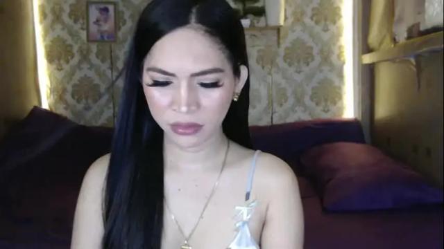 Image 6 of yourtransglams Stream on Chaturbate on 25 days ago