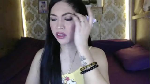 Image 4 of yourtransglams Stream on Chaturbate on 1 month ago