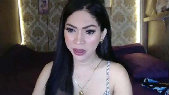 Image 11 of yourtransglams Stream on Chaturbate on 28 days ago