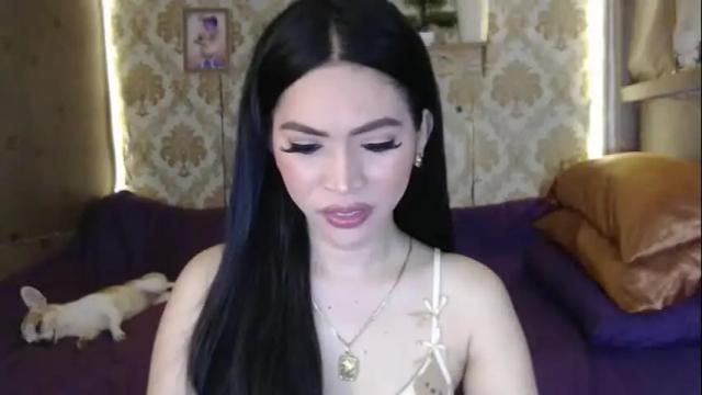Image 7 of yourtransglams Stream on Chaturbate on 22 days ago