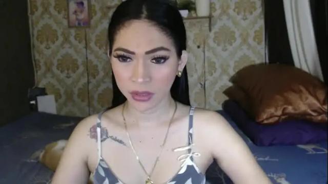 Image 4 of yourtransglams Stream on Chaturbate on 3 months ago