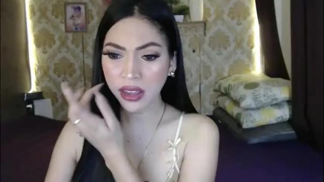 Image 4 of yourtransglams Stream on Chaturbate on 1 month ago