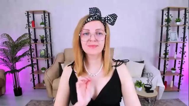 Thumbnail 3, youruniversee's Stream at Chaturbate, 1 month ago
