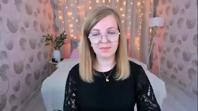 Image 2 of youruniversee Stream on Chaturbate on 1 month ago