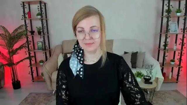 Image 12 of youruniversee Stream on Chaturbate on 5 months ago