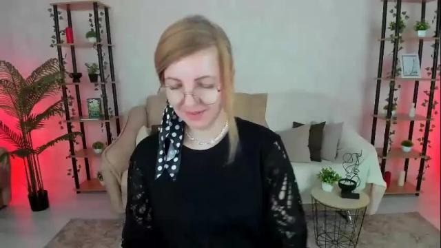 Thumbnail 2, youruniversee's Stream at Chaturbate, 1 month ago
