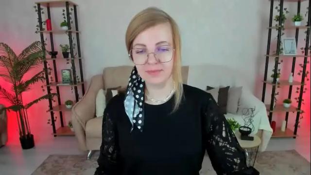 Image 6 of youruniversee Stream on Chaturbate on 5 months ago