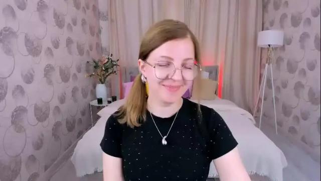 Image 3 of youruniversee Stream on Chaturbate on 1 month ago