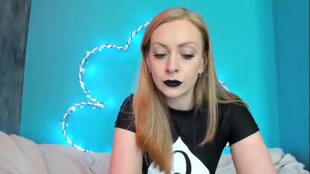Image 10 of yourvenus00 Stream on Chaturbate on 12 days ago