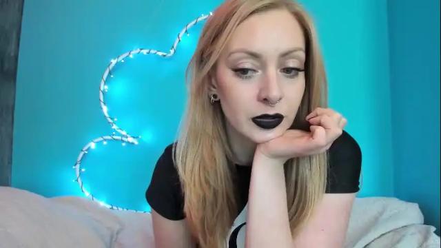 Image 4 of yourvenus00 Stream on Chaturbate on 12 days ago
